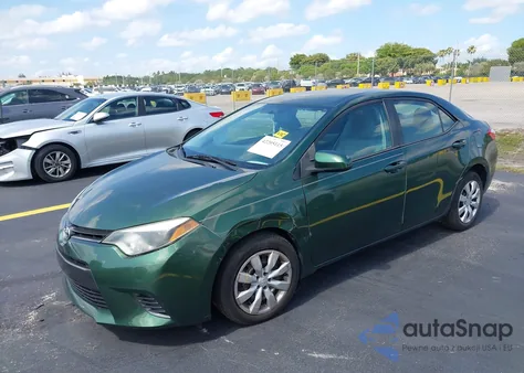 2015 Toyota Corolla Le z USA, uszkodzony, nr VIN 2T1BURHE8FC464122